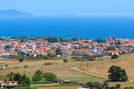 美丽的夏季海岸风景与农村色雅典半岛Halkidiki希腊图片