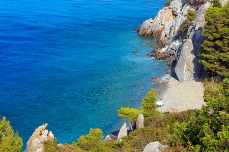 夏季海岸早上风景卡桑德拉半岛哈尔基迪希腊图片