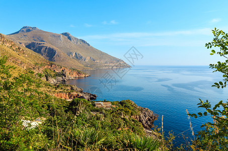 位于意大利西里特拉帕尼省SanVitolCapo和Servillo之间Zingaro自然保护区公园海岸线沿地带的天堂海洋景观图片
