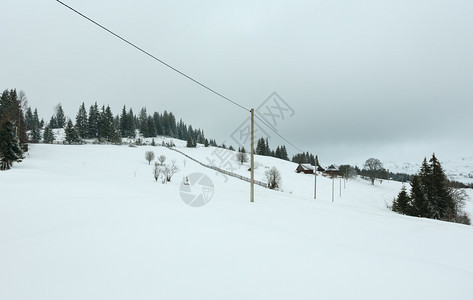 乌克兰喀尔巴阡山Jablunytsia山村地貌图片