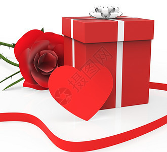 显示心脏形状和浪漫的礼品卡图片
