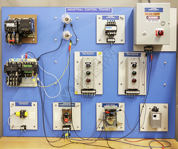 工业运动控制培训小组用于成人和职业教育图片