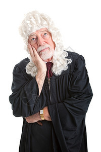 英国风格的法官戴着假发无聊的表情图片
