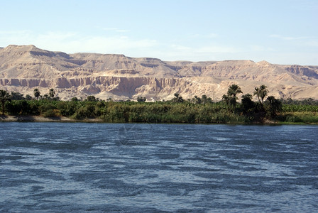 埃及卢克索尼罗河韦瑟图片