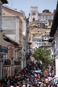 在厄瓜多尔基市中心的街上图片