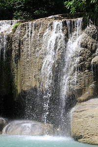 泰国高亚拉旺瀑布图片
