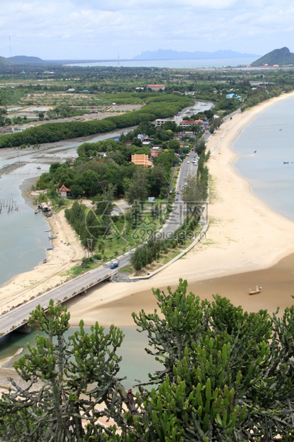 泰国PrachuapKhiriKhan的岩石视图图片