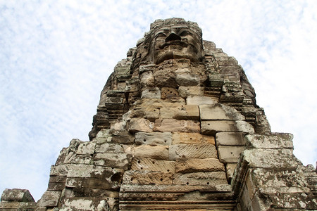 柬埔寨吴哥瓦特寺庙湾塔图片