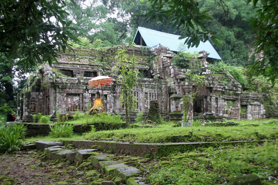 老挝占巴沙的老瓦夫寺图片