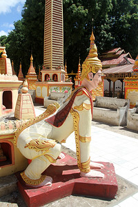 狮子在寺庙的角落莫尼恩坦布德黑帕亚MohnyinThambuddheiPaya缅甸莫纽瓦图片
