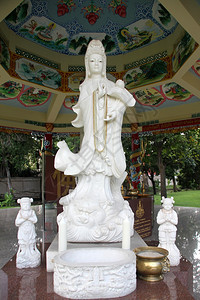泰国曼谷Dusit公园寺庙神像白雕图片