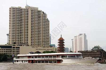 泰国曼谷河畔的BaanChaoPhraya酒店图片