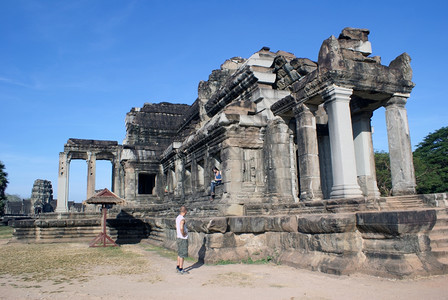 柬埔寨吴哥内院寺庙图片