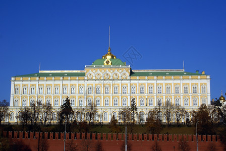 俄罗斯莫科大克里姆林宫和红墙图片