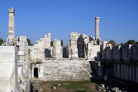 土耳其迪姆神庙阿波罗废墟内图片