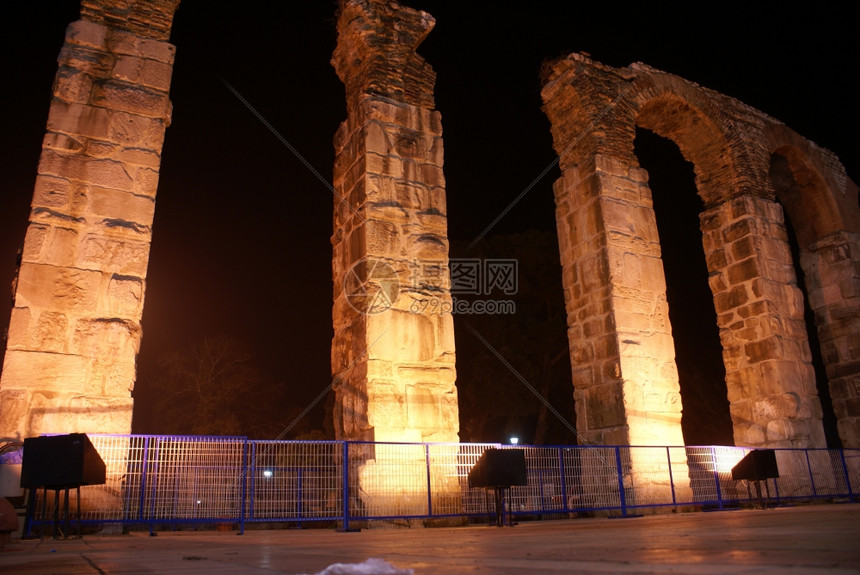 土耳其Selchuk夜间排水管道图片
