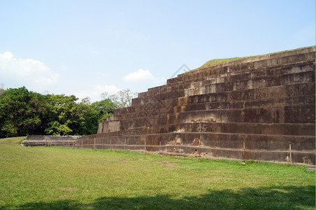 萨尔瓦多塔祖马大玛雅金字塔图片