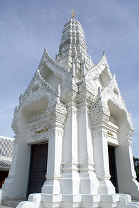泰国中部阿育塔亚佛寺白塔图片
