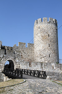 Wooden桥和Beograd堡垒塔塞尔维亚图片