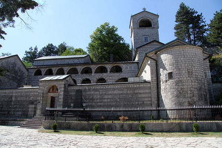 黑山Cetinje的旧东正教修道院图片