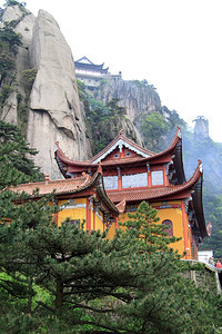 珠华山顶上佛庙背景图片