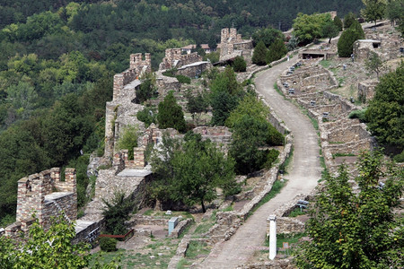 保加利亚维利科蒂尔诺沃城堡内Tsarevets图片