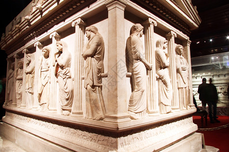 土耳其伊斯坦布尔考古博物馆石棺角图片