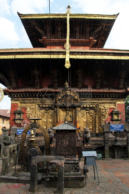 尼泊尔Bhaktapur附近的坦普尔常古纳拉扬图片
