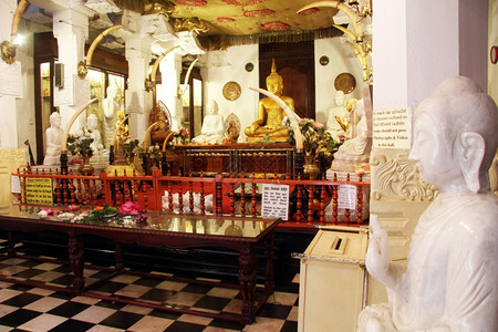 斯里兰卡Kandy的牙寺内图片