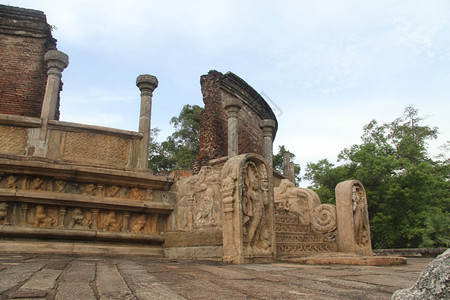 斯里兰卡Polonnaruwa的圆殿寺图片