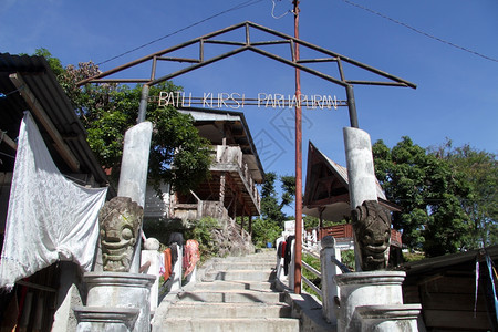 印度尼西亚安巴里塔村国王入口处图片