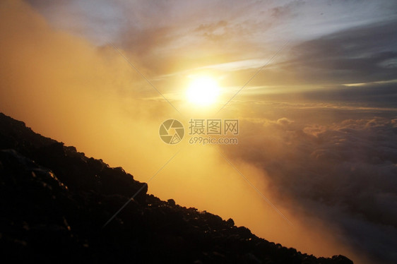 印度尼西亚Kerinci火山的斜坡图片