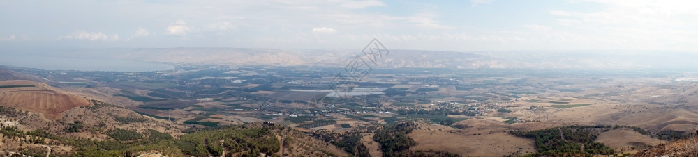 以色列Kinneret和约旦河附近的全景图片