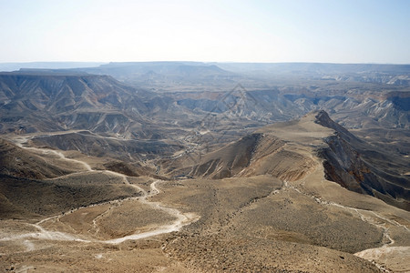 从以色列内盖夫沙漠的HodAkev浏览图片