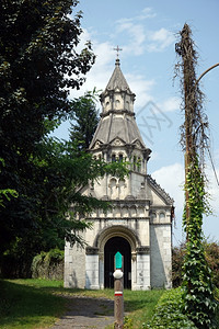 教堂和标志ChemindeSaintJaquedeCompostelle在LestelleBetharram圣殿法国图片