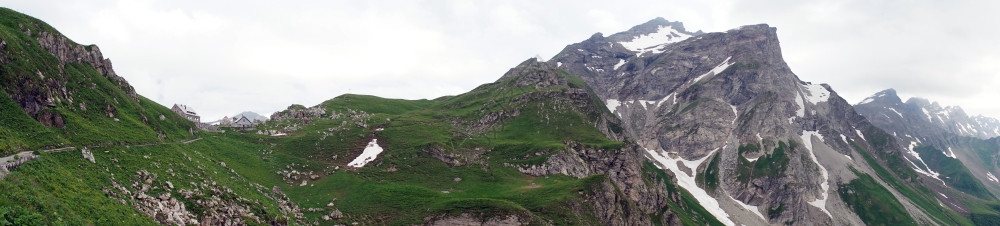 利希滕斯坦山区全景图图片