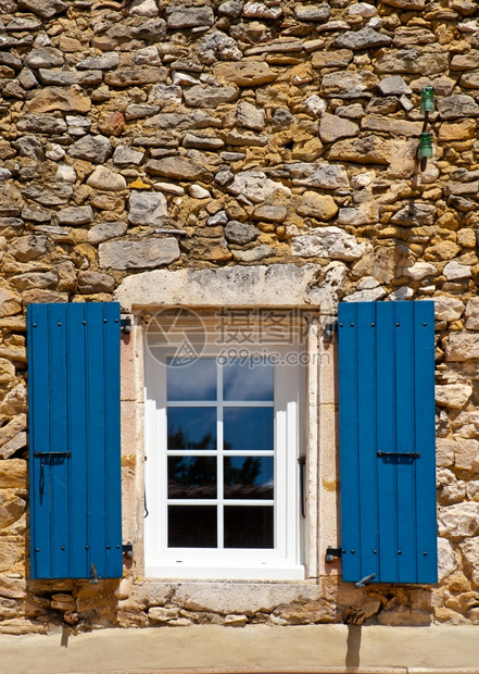 Viviers窗口lrsquo阿尔卑斯山地区的阿尔达切图片