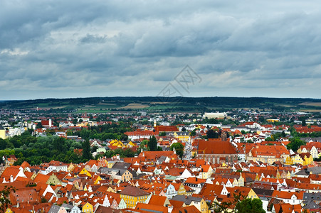 城市小巷德国巴伐利亚兰土丘特BavarianCownofLandshut的鸟眼观背景