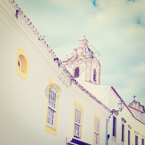 中世纪葡萄牙城市洛戈斯的狭小街道Instagram效应图片