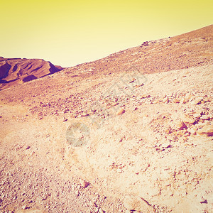 以色列日出时的内盖夫沙漠落基山Instagram效应图片