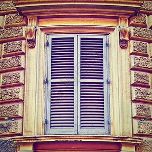 意大利罗马旧楼关闭窗口Instagram效应图片