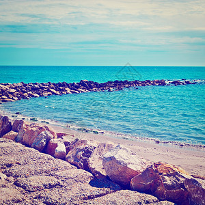 保护法国里维埃拉海滩Instagram效应图片