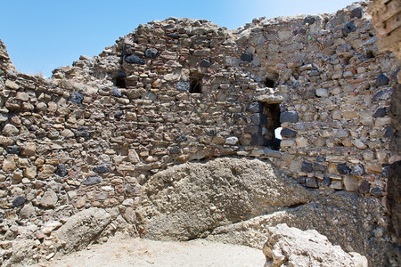 西里卡拉塔比亚诺古曼城堡的墙壁图片