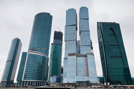 莫斯科市中心新塔台的商业中心景象图片