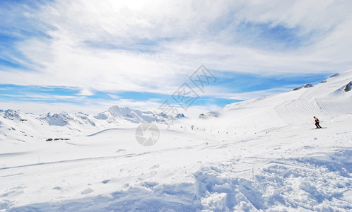 帕拉迪斯基地区阿尔卑山滑雪法国提涅斯ValdIsereTignes图片