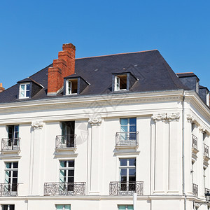 法国南特市旧城房屋外表图片