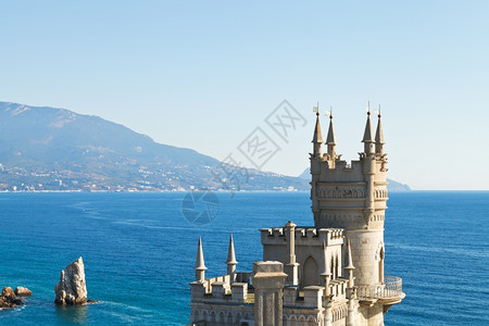 克里米亚和黑海南部岸的斯瓦洛雀巢城堡和帕鲁斯Sail岩石Sail图片