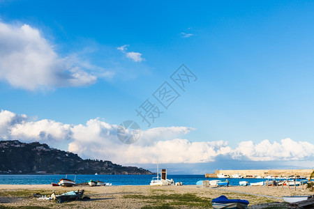 吉亚迪尼纳克索斯度假村城市空海滩春季西里图片