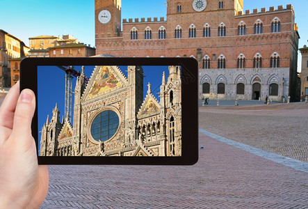 旅游概念客拍摄西耶纳大教堂和坎波广场欧洲最大的中世纪广场意大利锡耶纳平板电脑图片