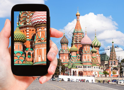 旅行概念莫斯科圣巴西尔大教堂智能手机旅游照片图片